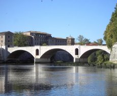 Ponte Principe Amadeo Savoia Aosta. Roma, Ponte Principe Amedeo e Santo Spirito.