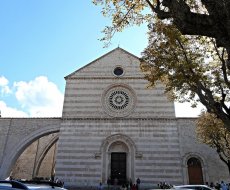 Basilica di Santa Chiara. Santa Chiara ad Assisi