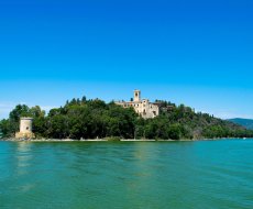 Isola Maggiore. Il castello Guglielmi o Isabella dal lago