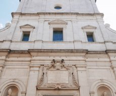 Basilica minore dei Santi Paolino e Donato. La facciata