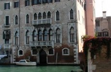 Visita la página de At home a palazzo en Venezia