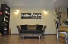 Visit Miramare hotel's page in Pineto