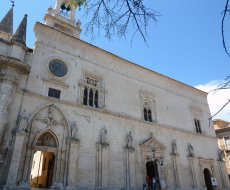 Casa Santa Dell Annunziata Di Sulmona. Palazzo della Annunziata