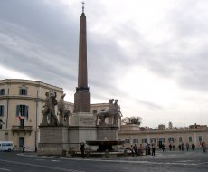 Fontana dei Dioscuri. Fontana a piazza del Quirinale