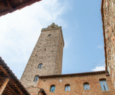 Duomo di San Gimignano (passaggio rocca). Torre