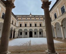 Palazzo Ducale di Urbino. Piazza Rinascimento