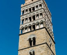 Campanile della Cattedrale di Pistoia. La torre di Pistoia