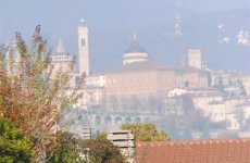 Visit Casa nelli's page in Bergamo