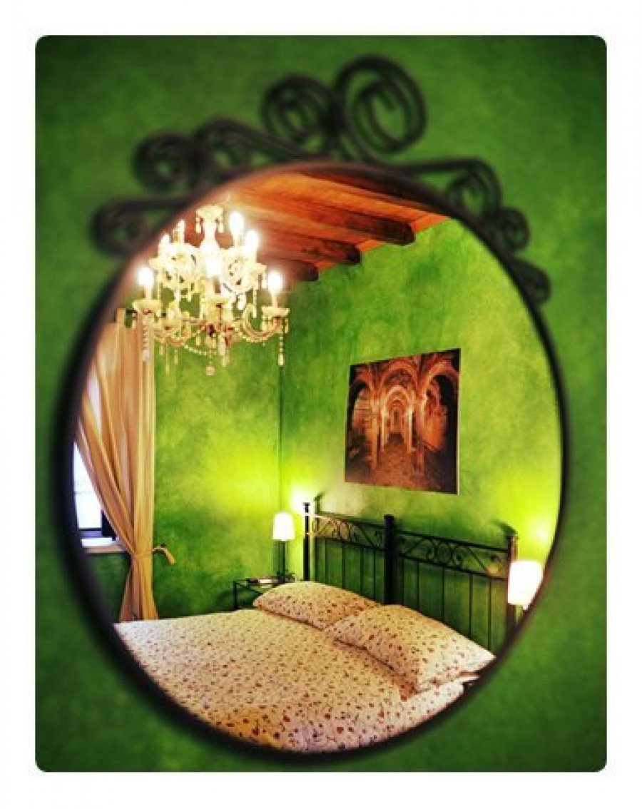 Room Green