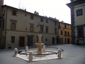 Foto Piazza Marcantonio Colonna