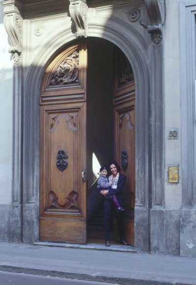 ingresso sulla Via della Scala