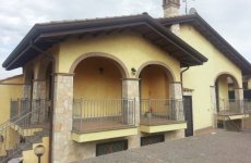 Visita la pagina di Vermicino case a Frascati