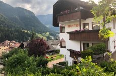 Visit Hotel fortuna's page in Ortisei
